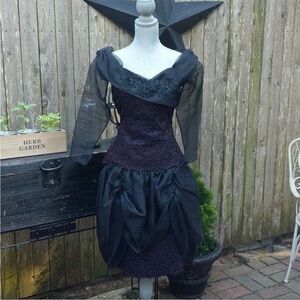 1980’S CHER JACQUE Goth deep purple black lace taffeta beaded dress witch EUC